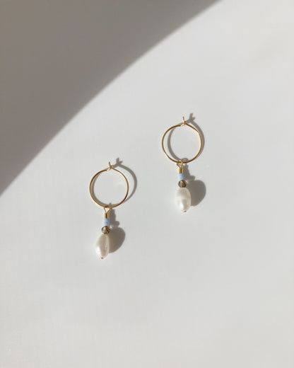 Winki Earrings