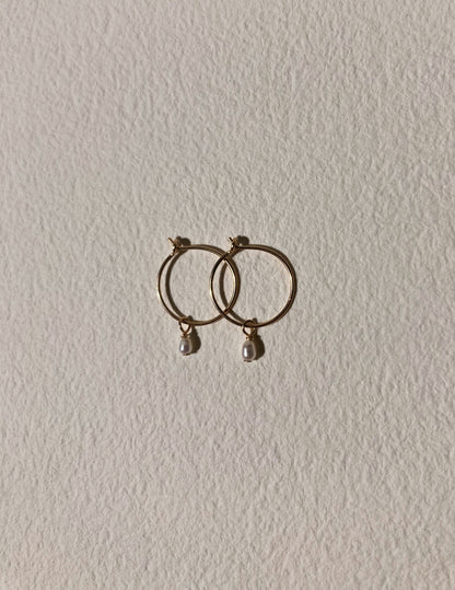 Tiny Freshwater Earrings